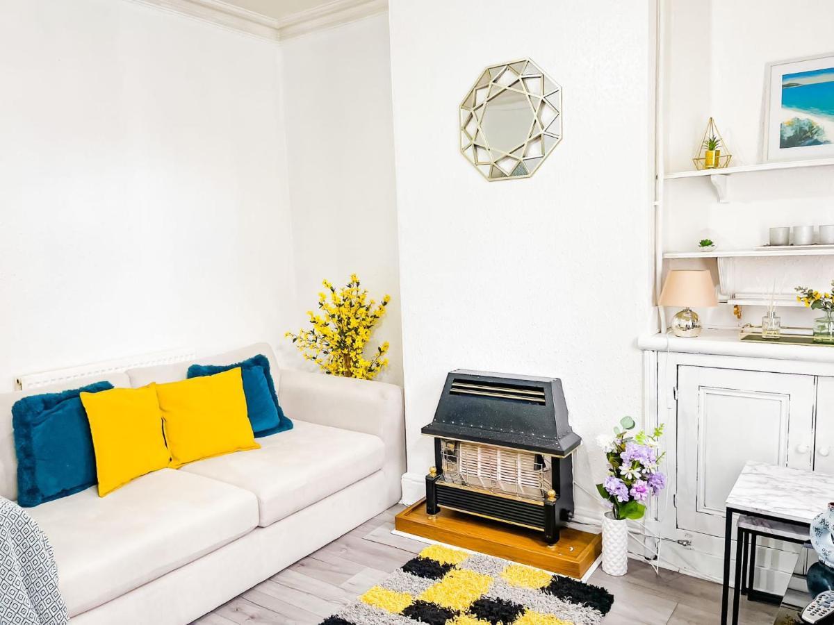 Beautiful 2 Bedroom House - Free Parking - Lt House Leicester Exteriér fotografie