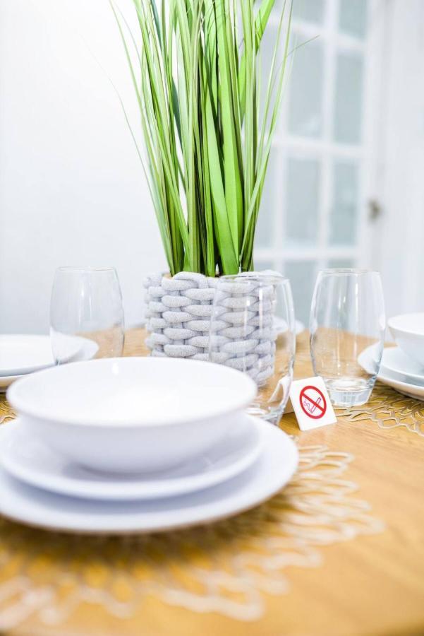 Beautiful 2 Bedroom House - Free Parking - Lt House Leicester Exteriér fotografie