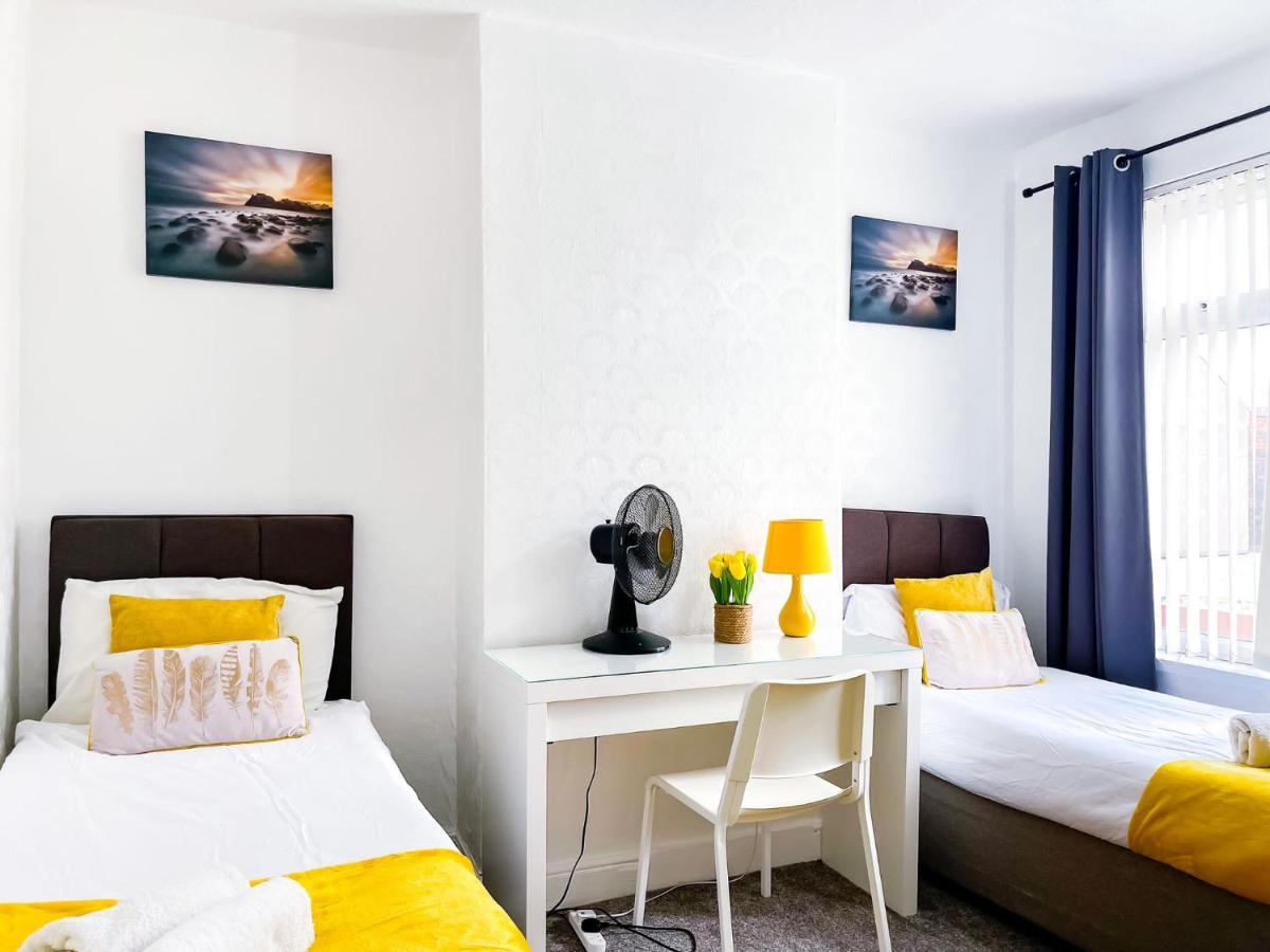 Beautiful 2 Bedroom House - Free Parking - Lt House Leicester Exteriér fotografie