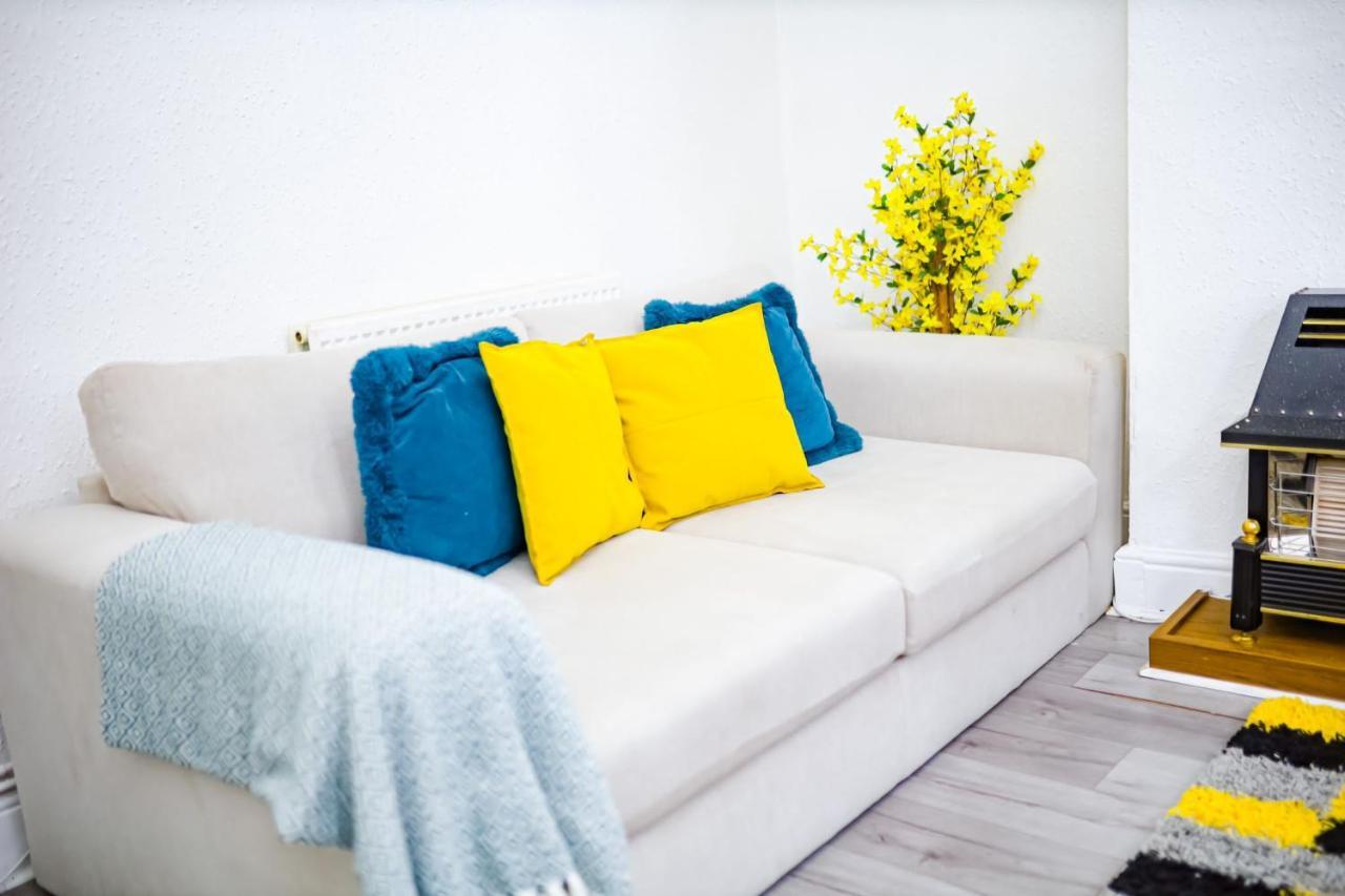 Beautiful 2 Bedroom House - Free Parking - Lt House Leicester Exteriér fotografie